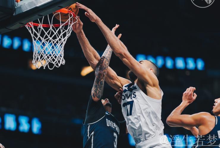 戈贝尔35分钟高效砍下24+14+1+2+1