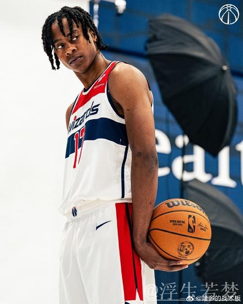 莱利滑翔空接霸气回击,奇才第三节狂飙24-6领先骑士16分 莱利滑翔空接霸气回击,奇才第三节狂飙24-6领先骑士16分